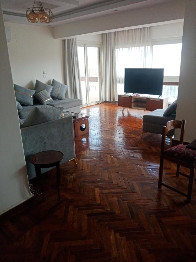 شقه باطلاله جميله Apartment *